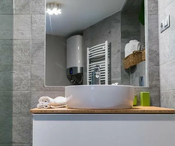 Studio - Pest Side, Downtown * بودابست